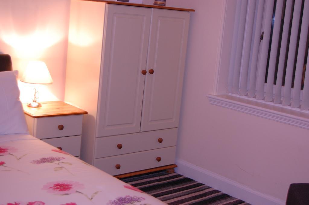 Dawn Break Bed & Breakfast Largs Cameră foto