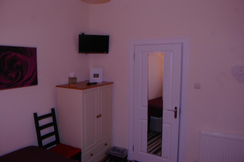 Dawn Break Bed & Breakfast Largs Cameră foto